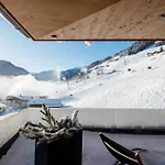 Daire Mountain Nr 101 By Interhome *